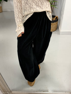 The Barrel Pocket Needlecord Joggers - Black (Size 10-18)