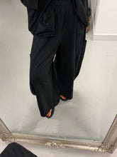 The Freestyle UTB Utility Barrel Joggers - Black