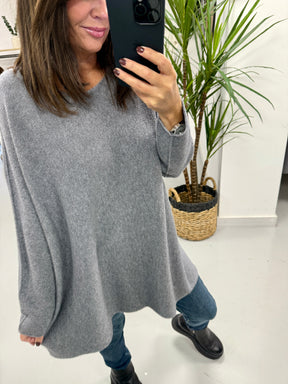 The Chelsea Round Neck Knit - Grey