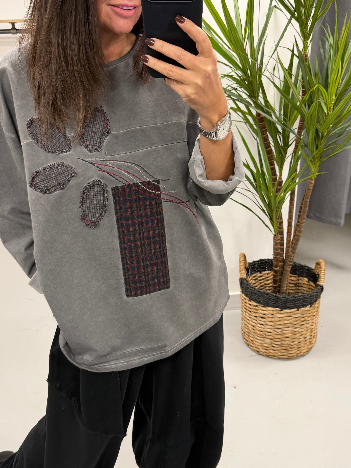 The Check Petal Patch Acid Wash Jersey - Charcoal