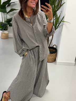 The Gingham Button Shirt - Chocolate