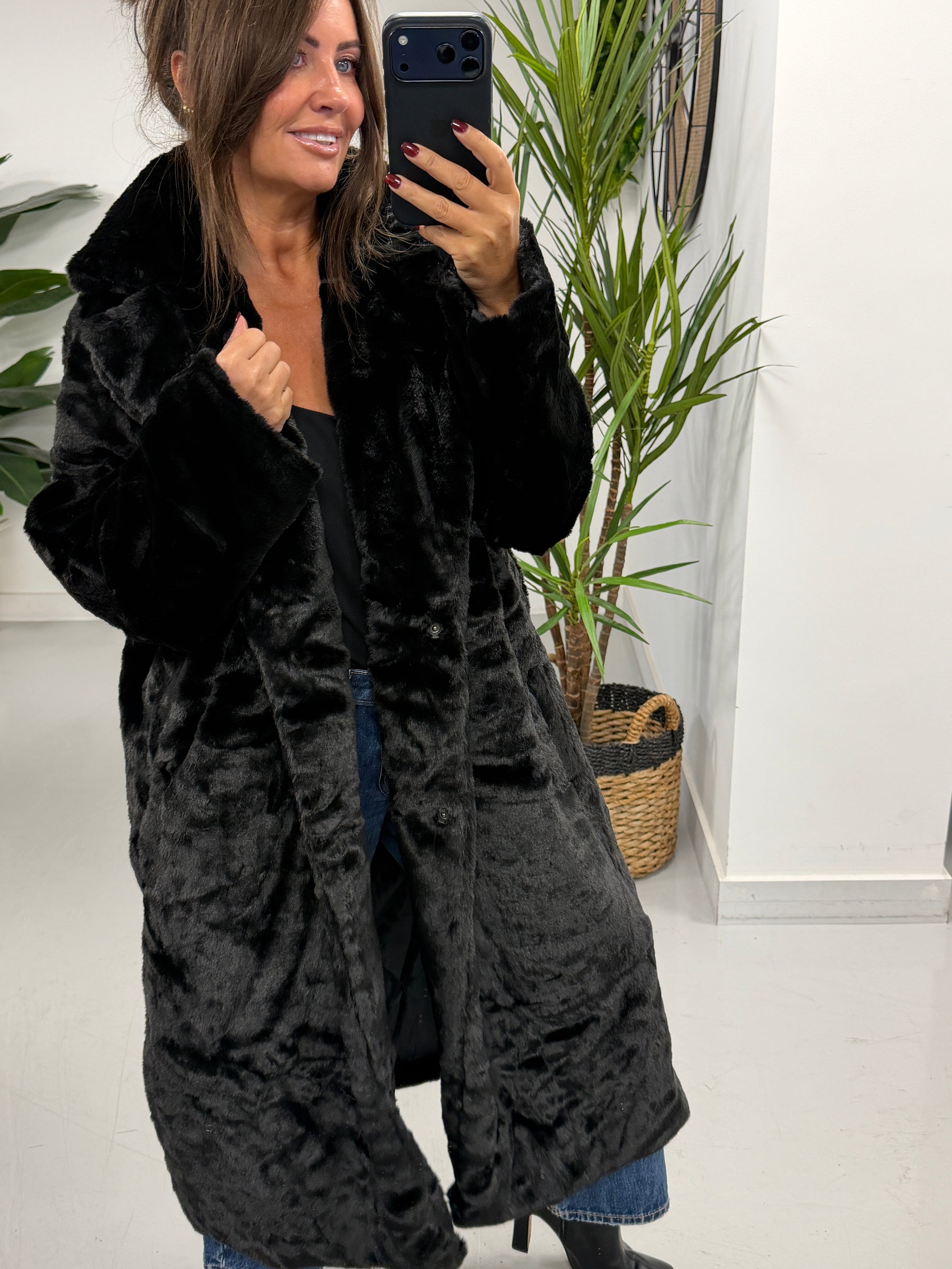 The Safron Longline Faux Fur Coat - Black (Size 10-14)