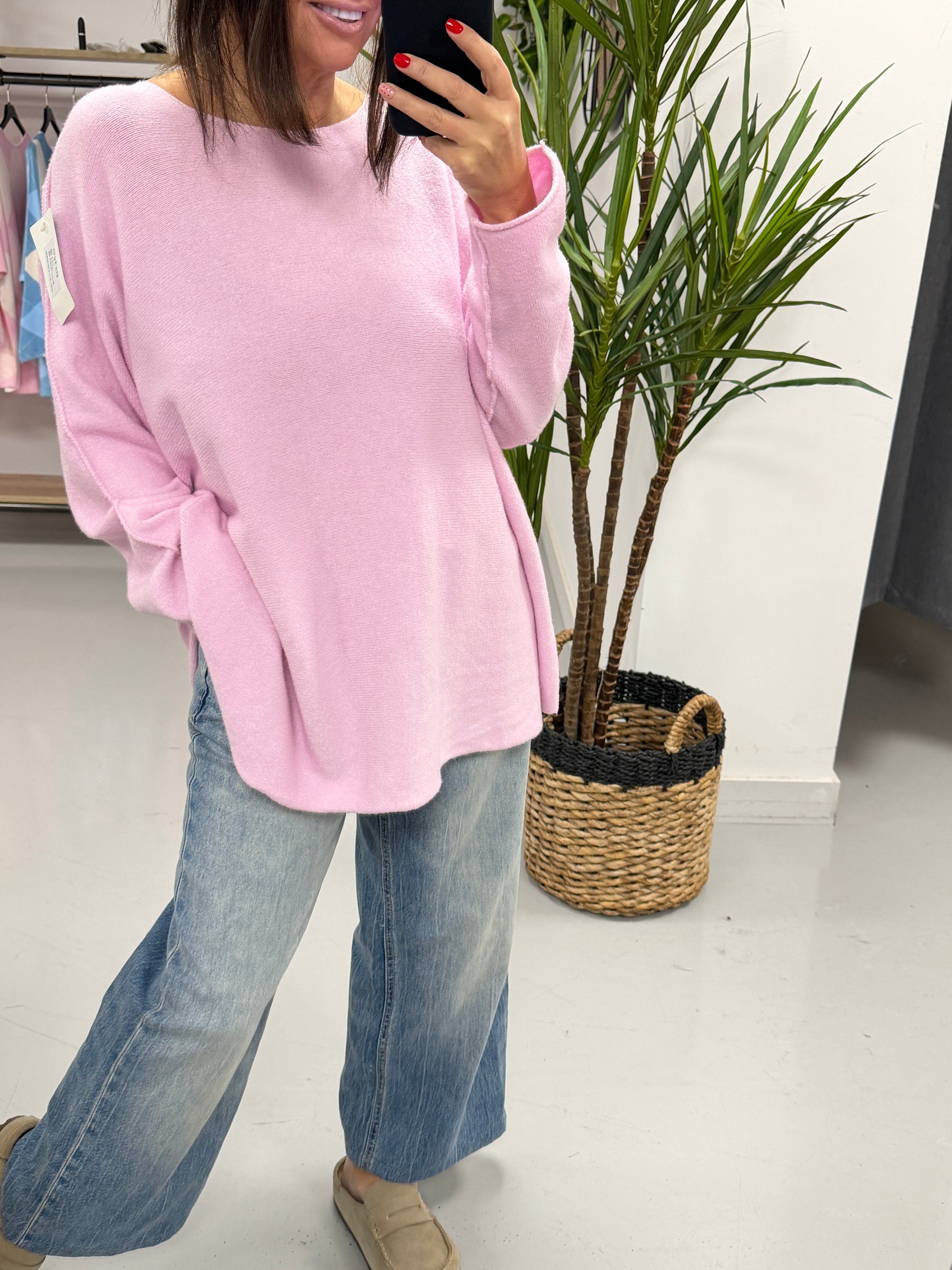 The Chelsea Round Neck Knit - Light Pink