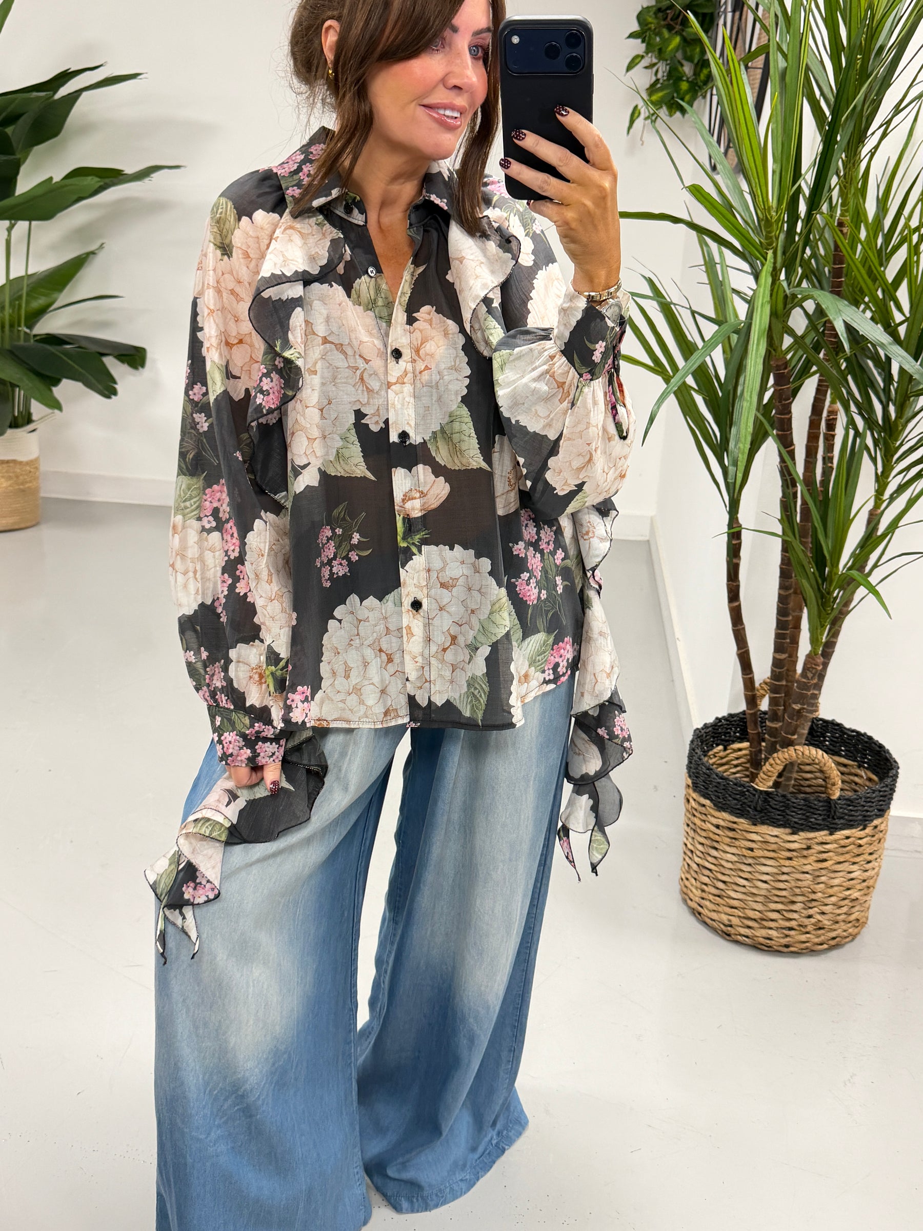 Zeta Otto Floral Frill Blouse - Black