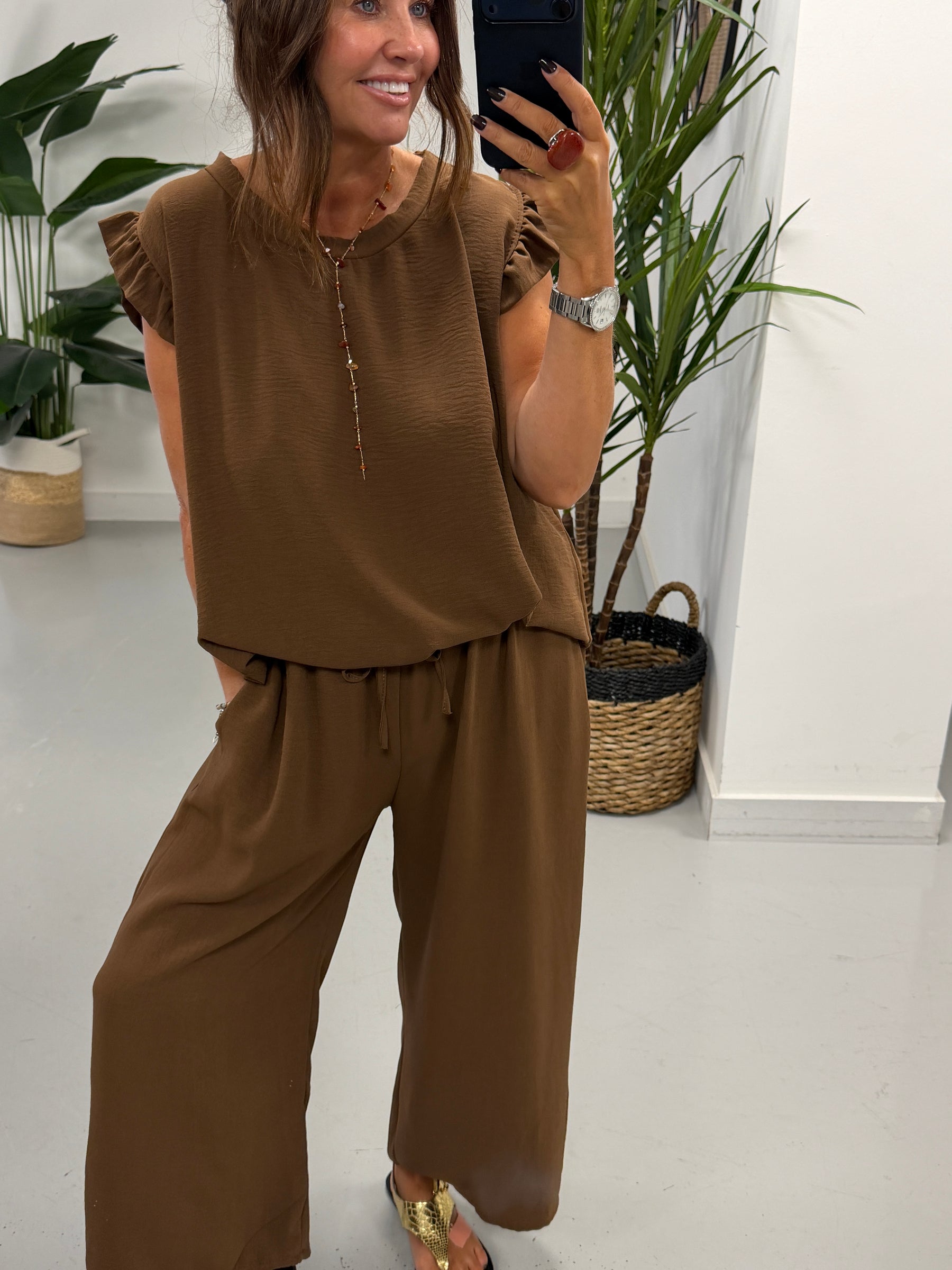 Luna Cropped Frill Two Piece - Chocolate