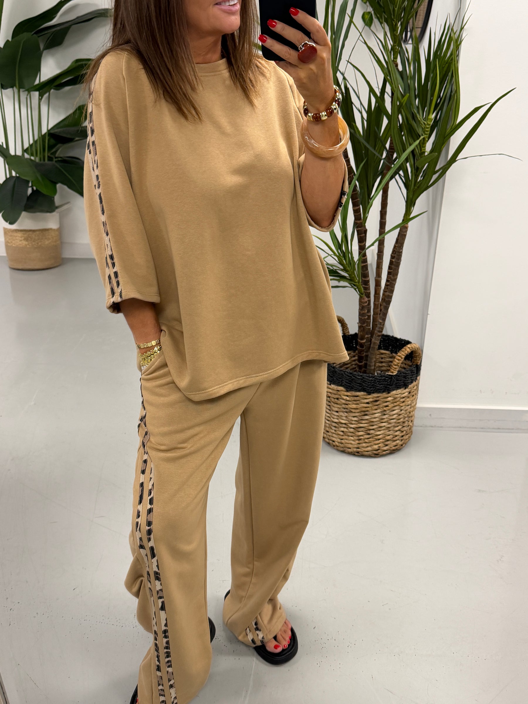 The Delux Jersey Leopard Print Trim Tracksuit - Camel
