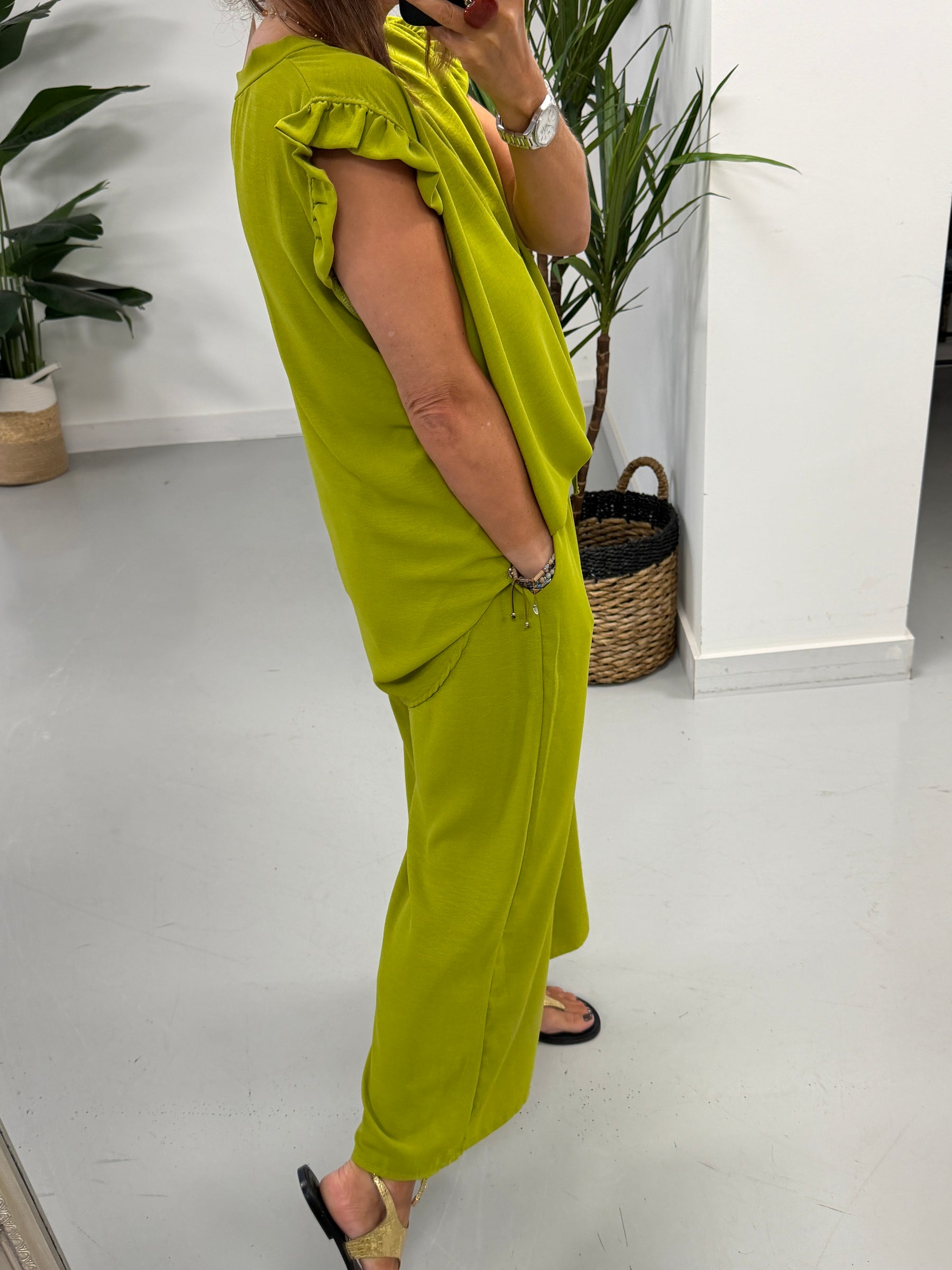 Luna Cropped Frill Two Piece - Pistachio
