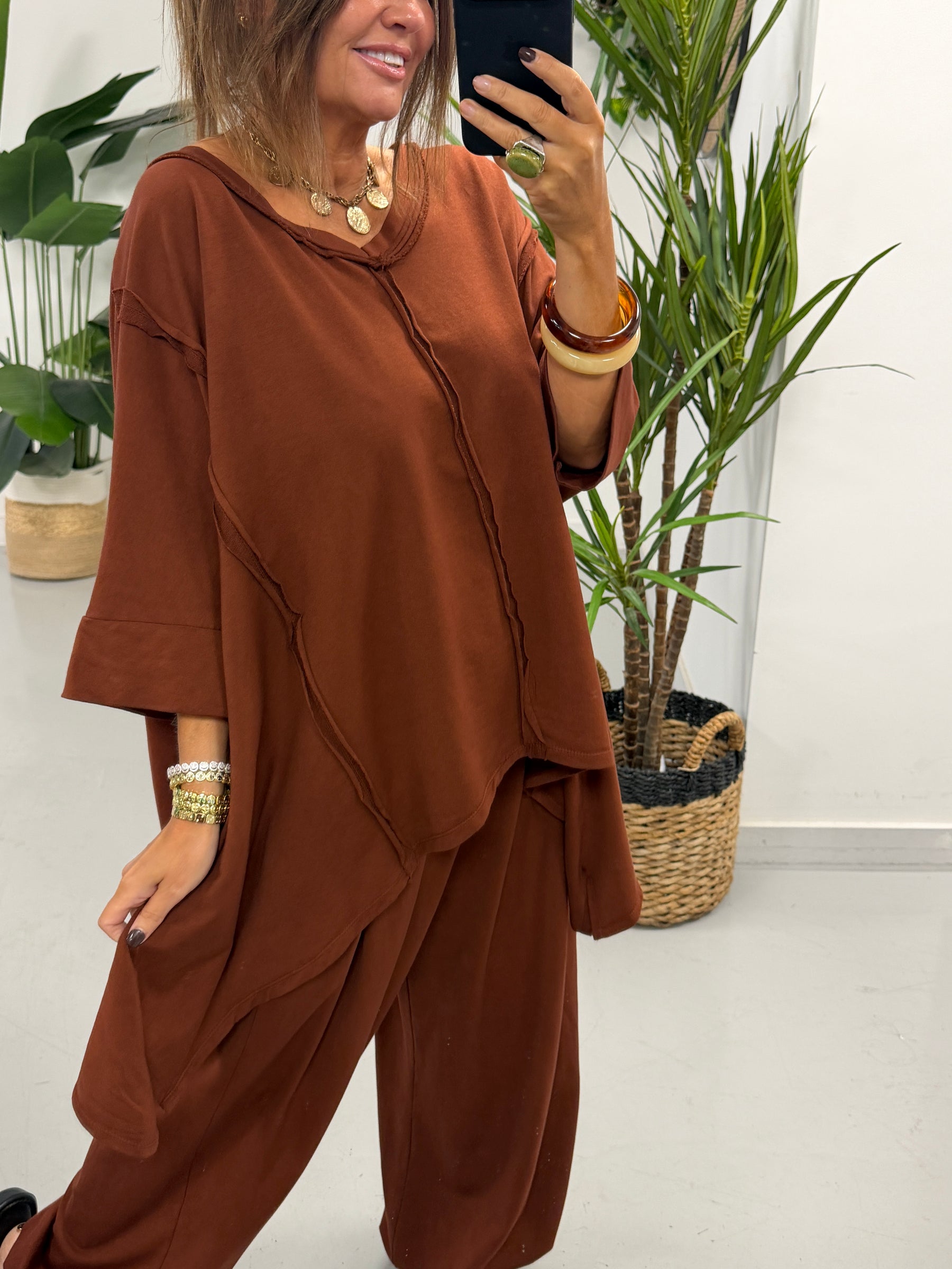 The Freestyle Slouch Handkerchief Hem Sweat - Rust
