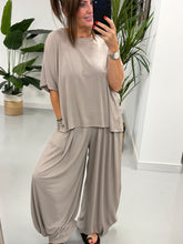 The Weekend Slouch Set - Pebble