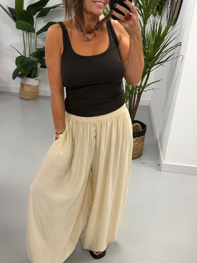 Button Crinkle Balloon Trousers - Buttercream