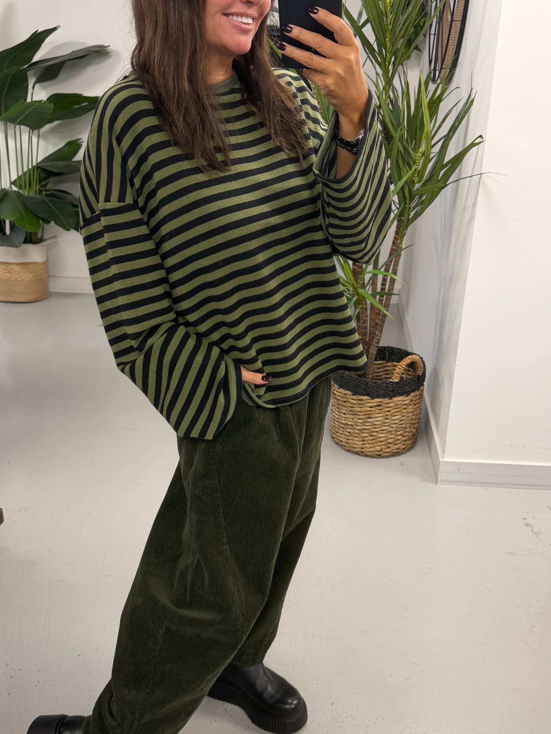 Jumbo Cord Barrel Trousers - Khaki (Size 10-14)