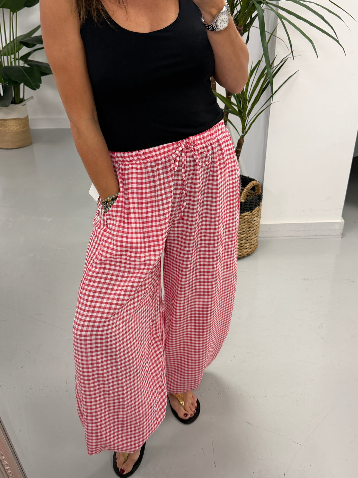 The Vichy Gingham Balloon Balloon Trouser - Red