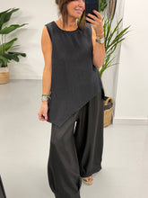 I.D Arizona Tank - Black