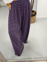The Autumn Check Barrel Trousers - Purple