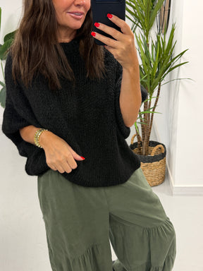 The Rustic Crop Sleeve Knit - Black