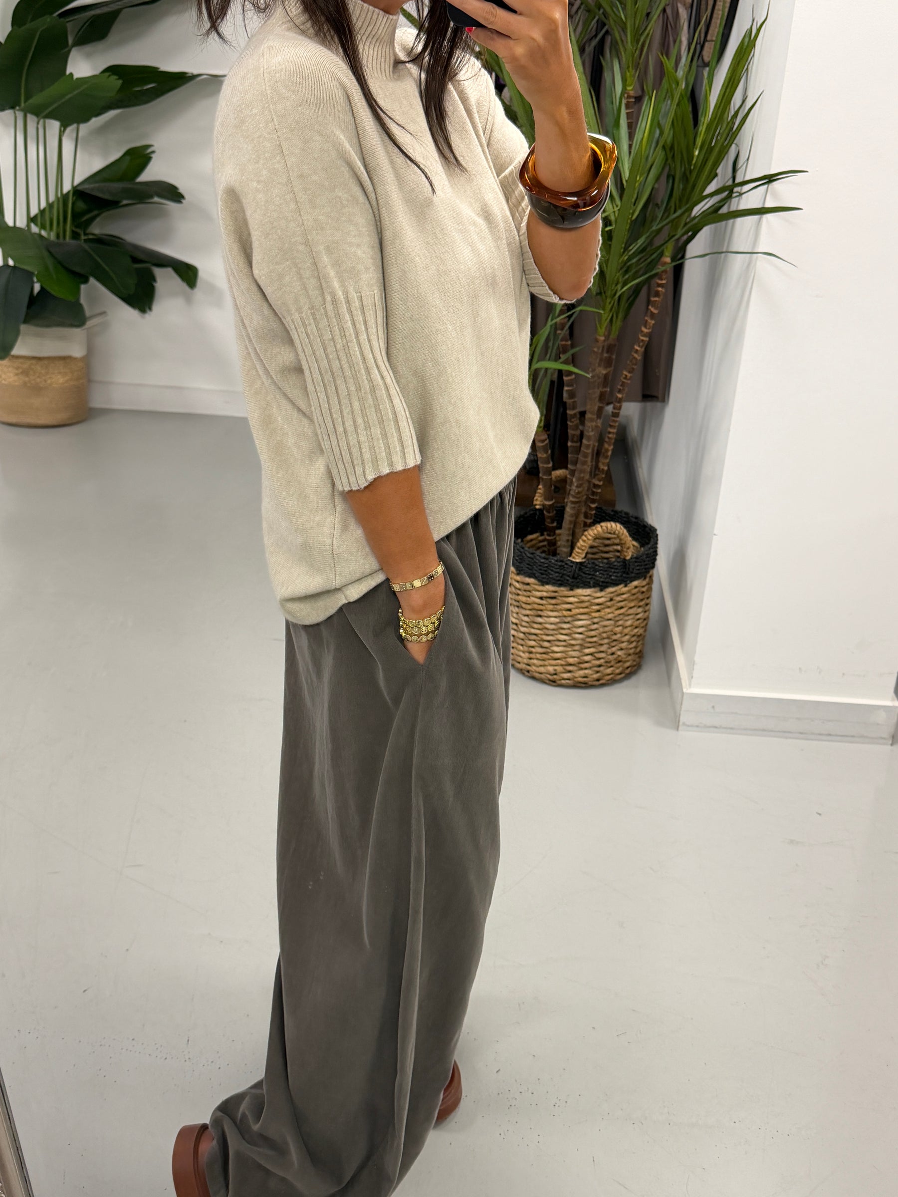 Crop Sleeve Knit - Cream