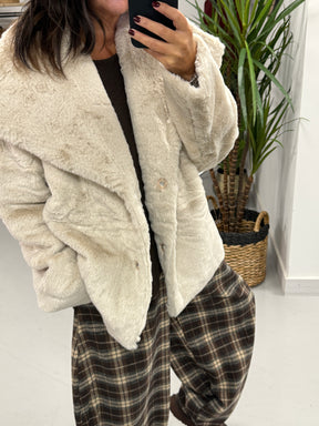 The Safron Faux Fur Coat - Cream