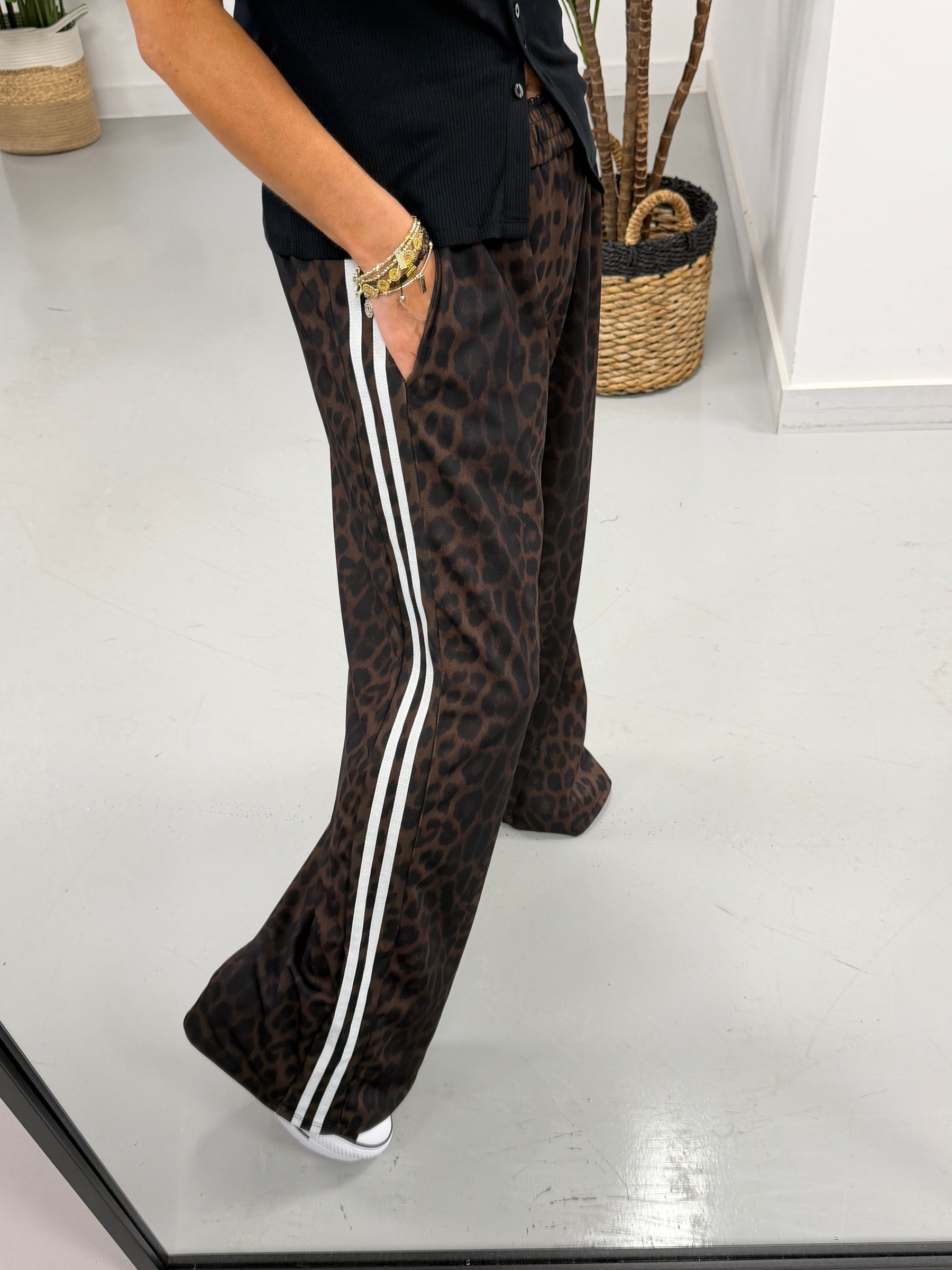 Animal Stripe Jogger - White Stripe