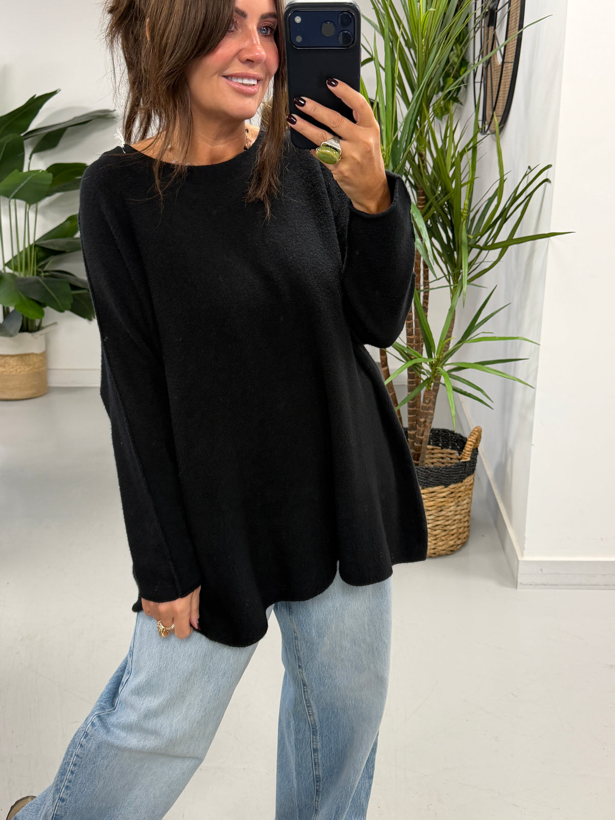 The Chelsea Soft Knit - Black