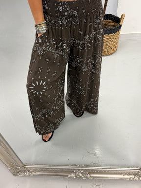 The Paisley Palazzo - Chocolate