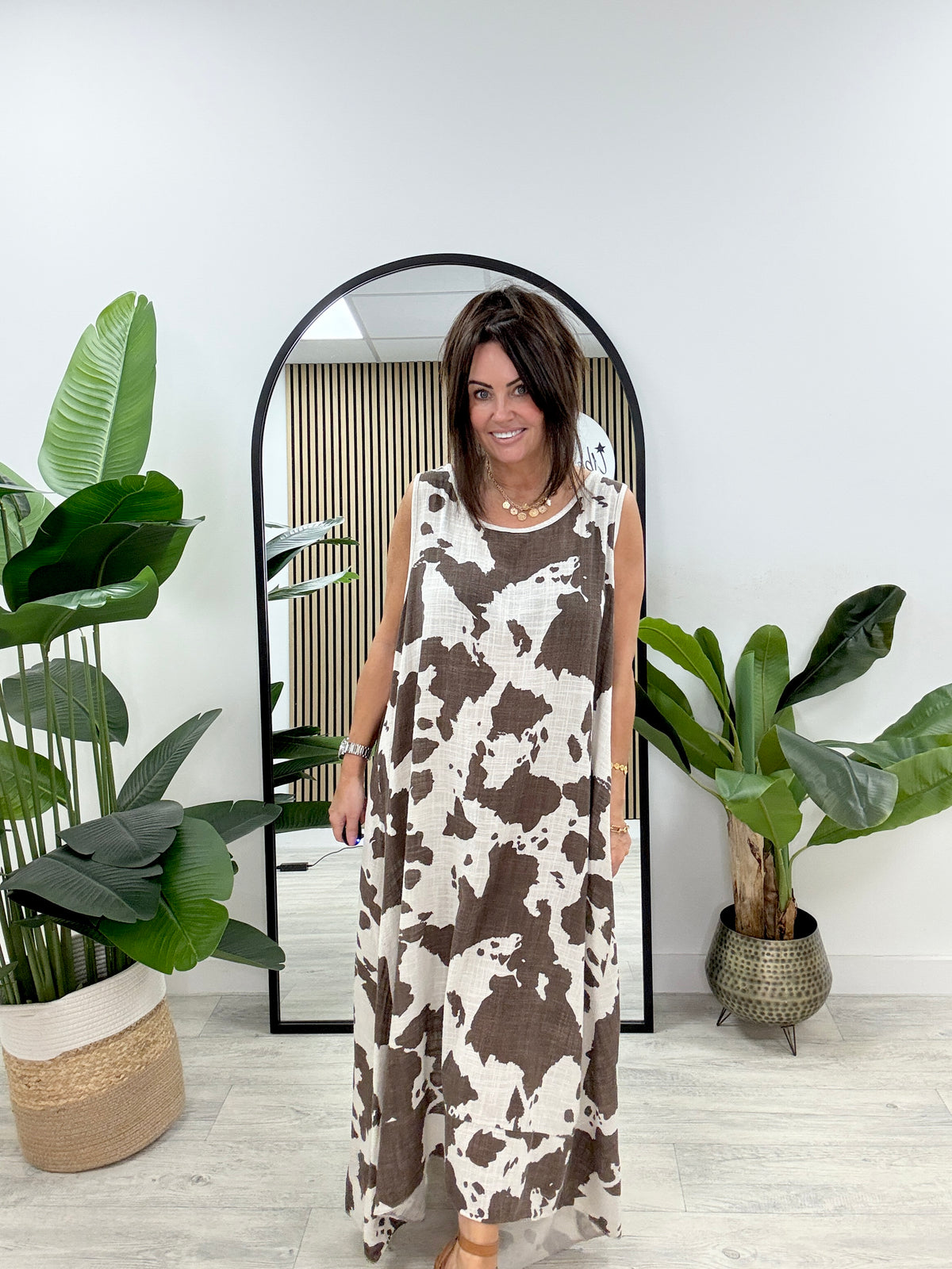 The Highland Hi Lo Maxi - Cream/Chocolate