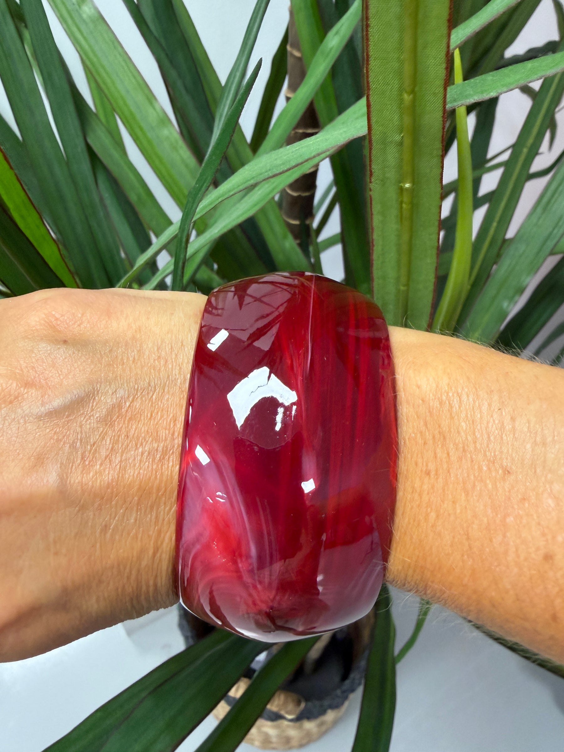 Thick Mulberry Bangle