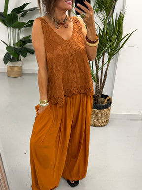 The Shirred TicToc Crinkle Balloon Trouser - Rust