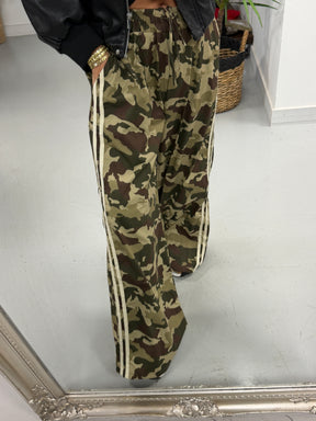 The Callie Camo Joggers (Size 12-14) *Special Deal/No Returns