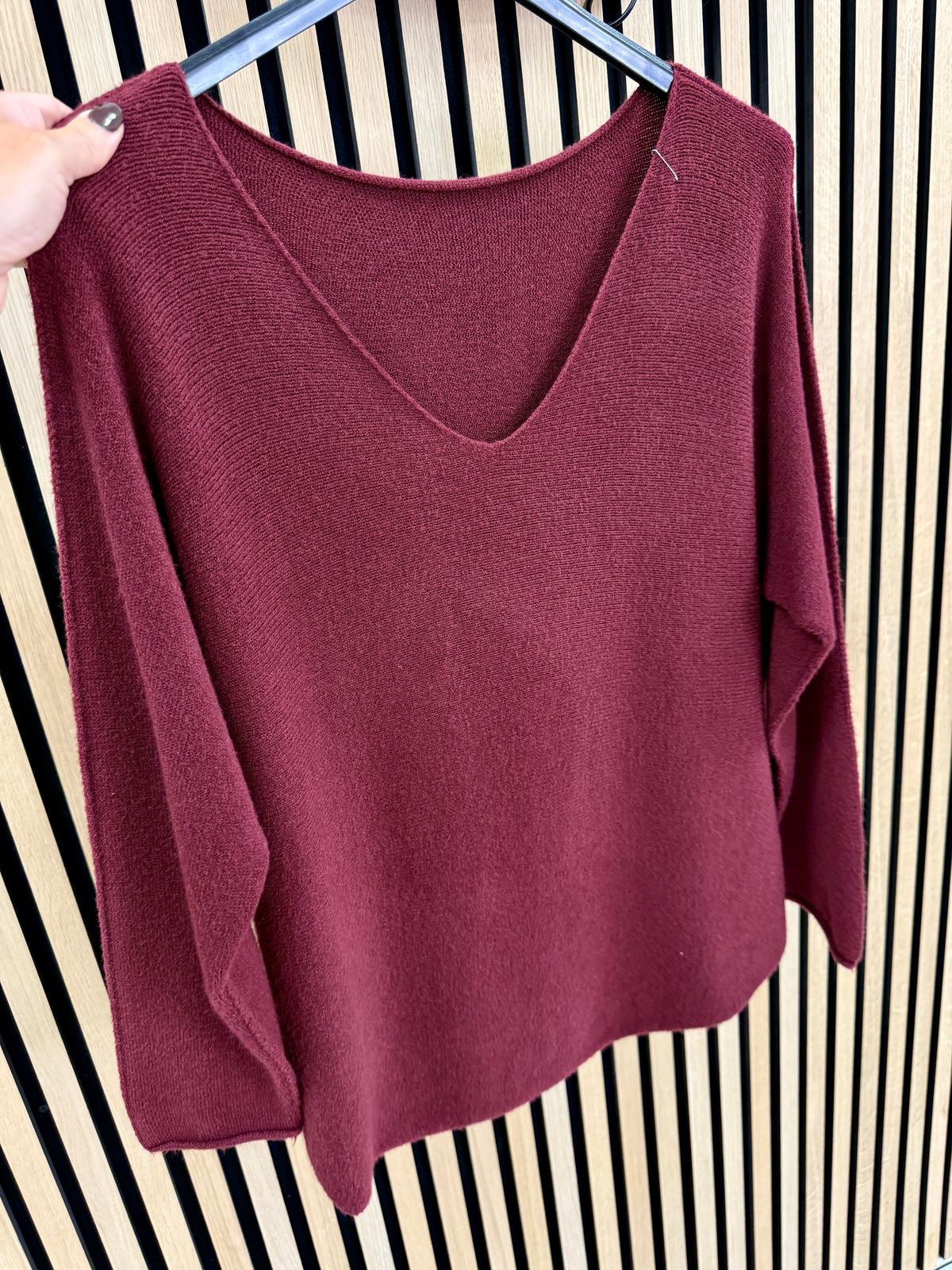 The Chelsea V Neck Knit - Mulberry