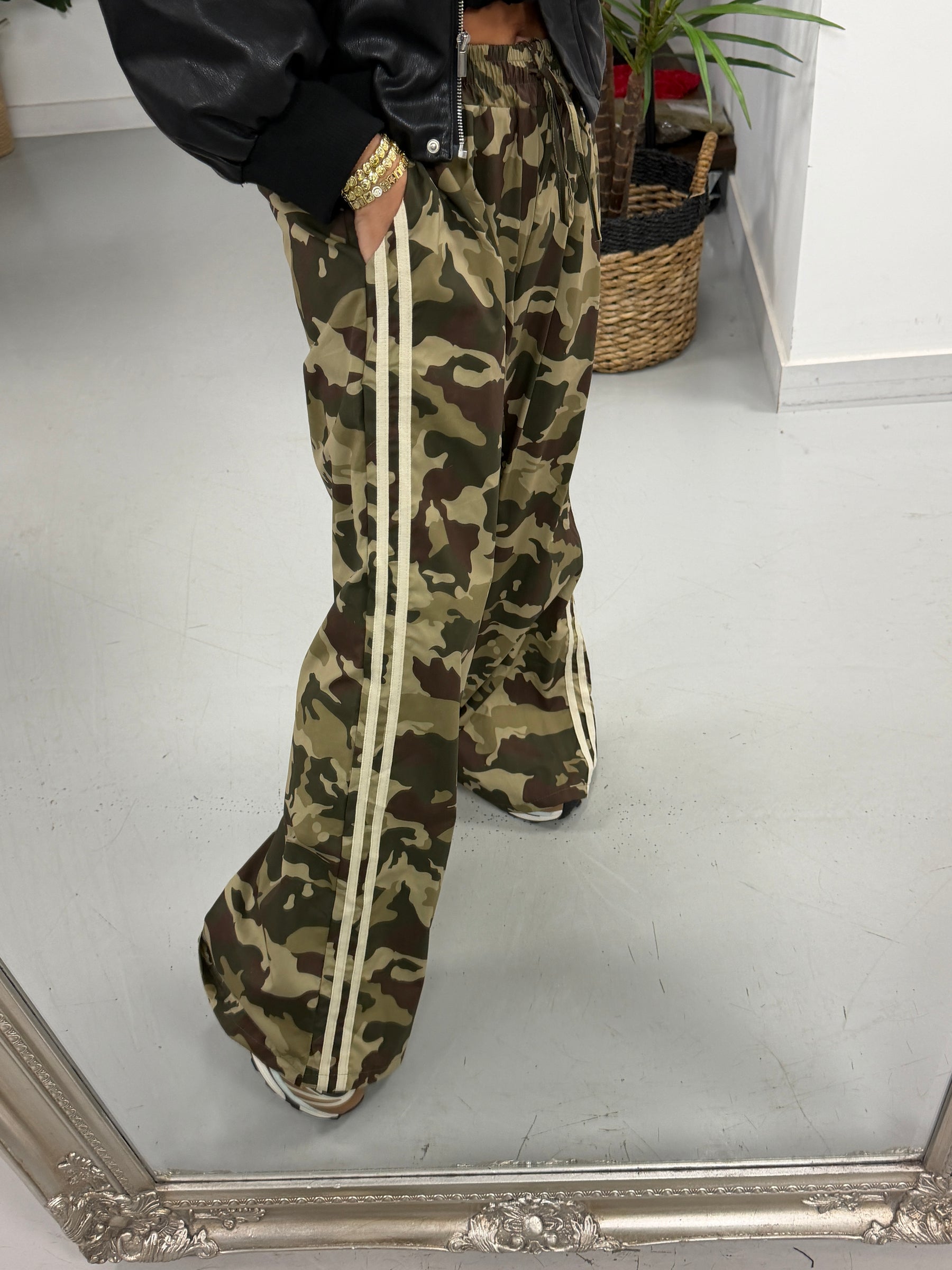 The Callie Camo Joggers (Size 12-14) *Special Deal/No Returns