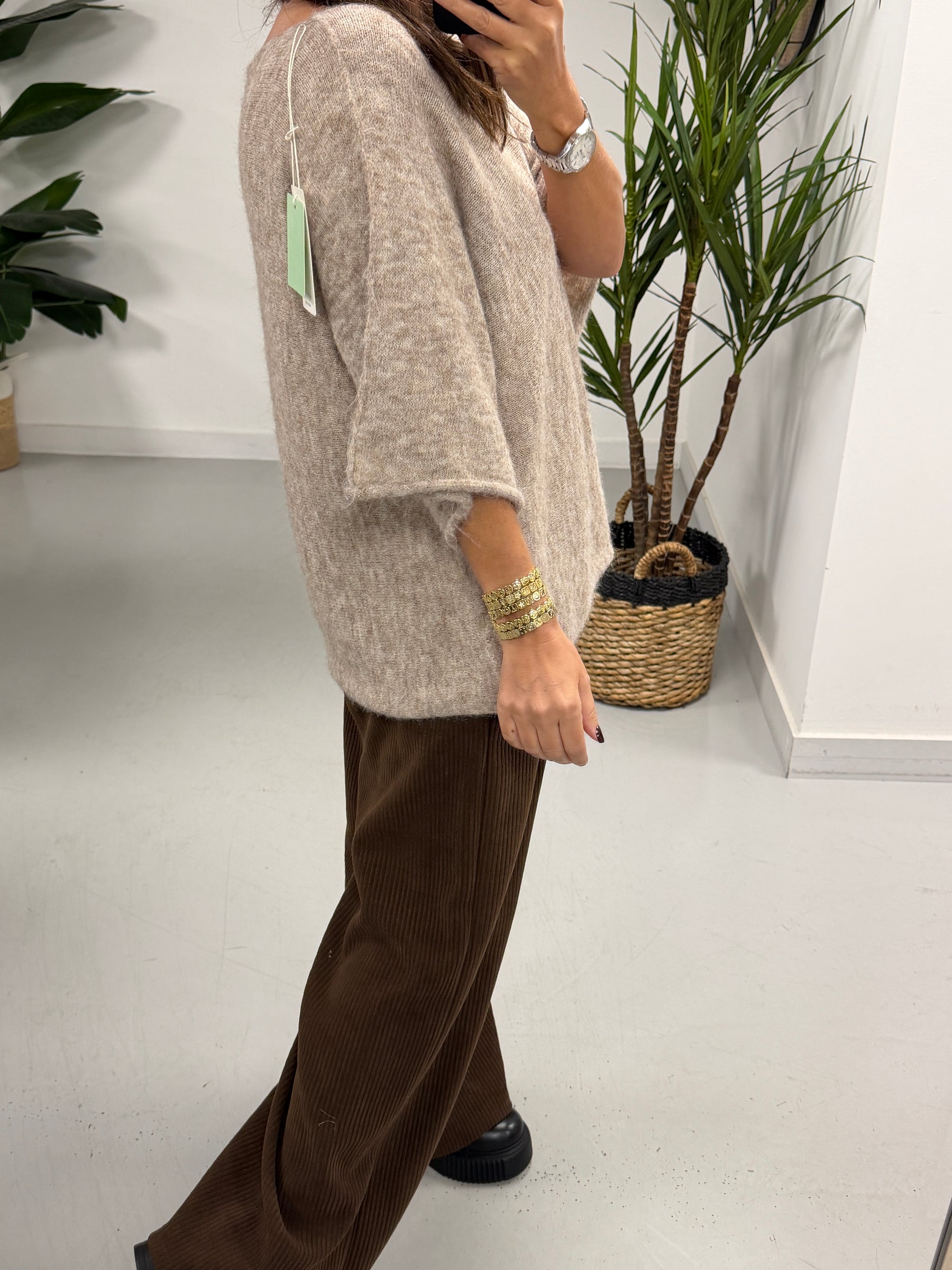 Sofia Soft Knit Crop Sleeve Knit Jumper - Oatmeal (Size 10-16)