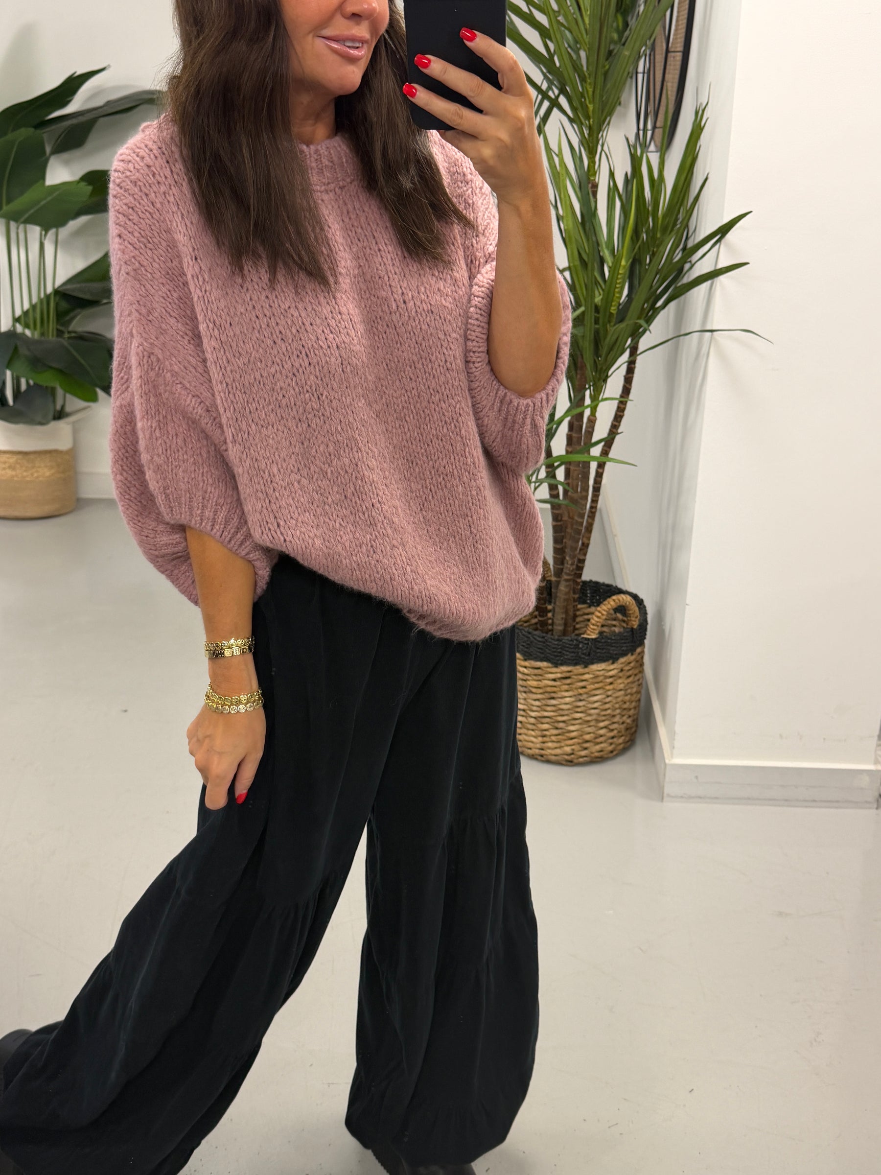 The Rustic Crop Sleeve Knit - Mauve