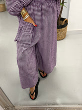 The Vichy Exposed Pocket Trouser - Purple