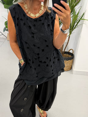Willow Bloom Layered Tunic - Black