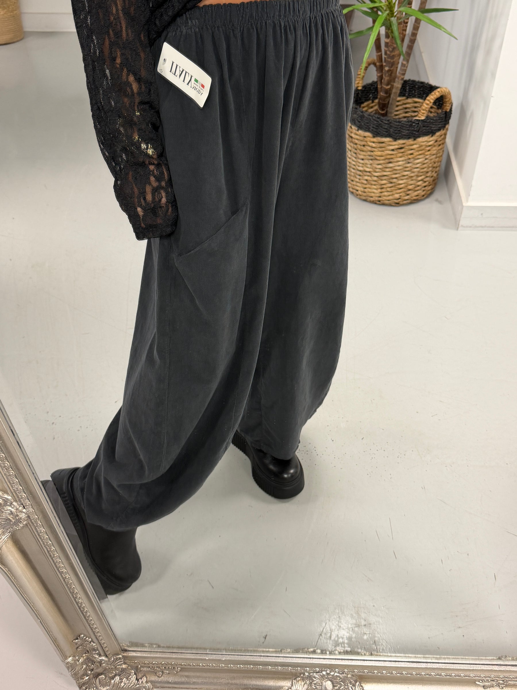 The Barrel Pocket Needlecord Joggers - Charcoal (Size 10-18)