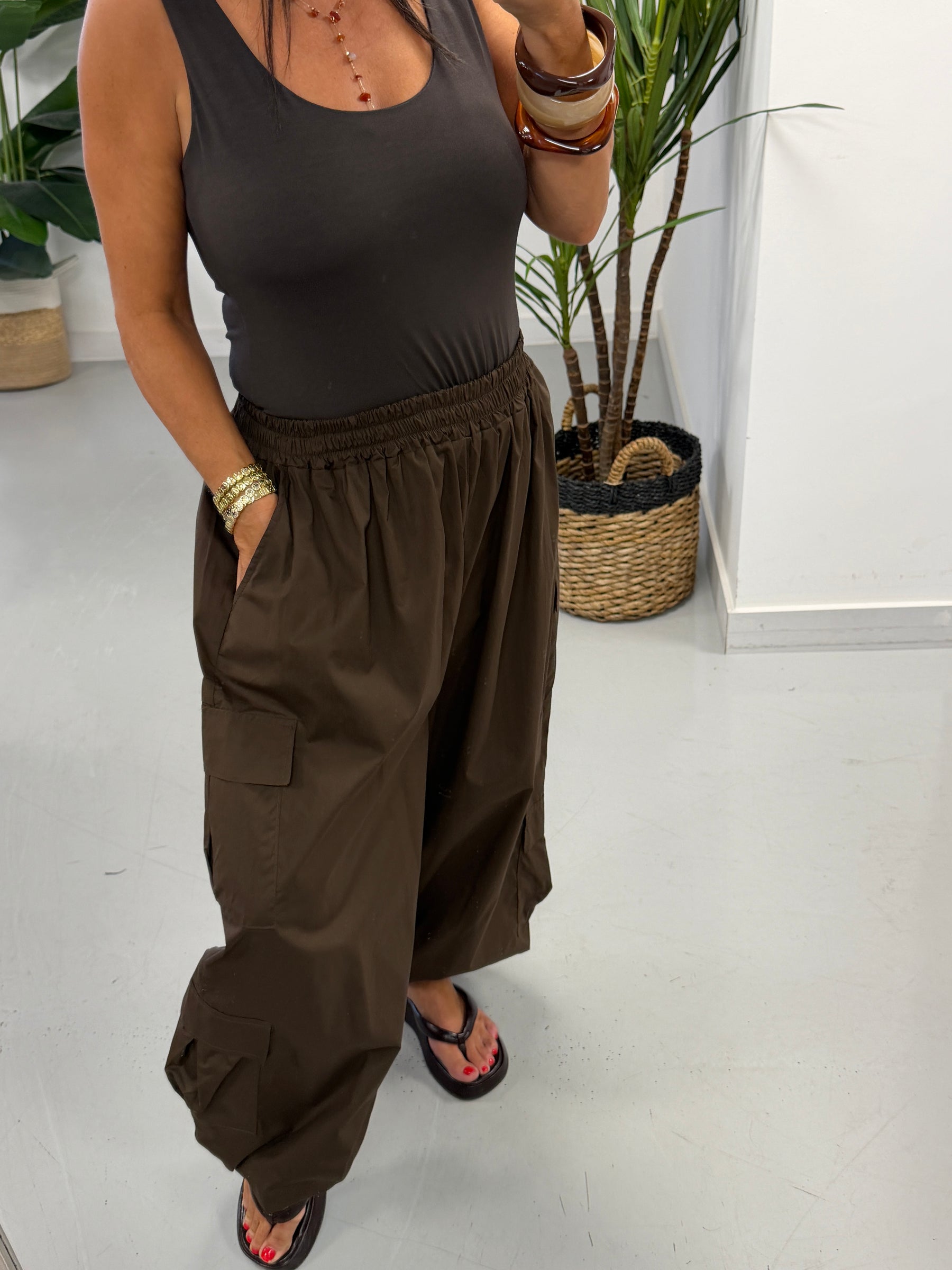 The Urban Cargo Trouser - Chocolate