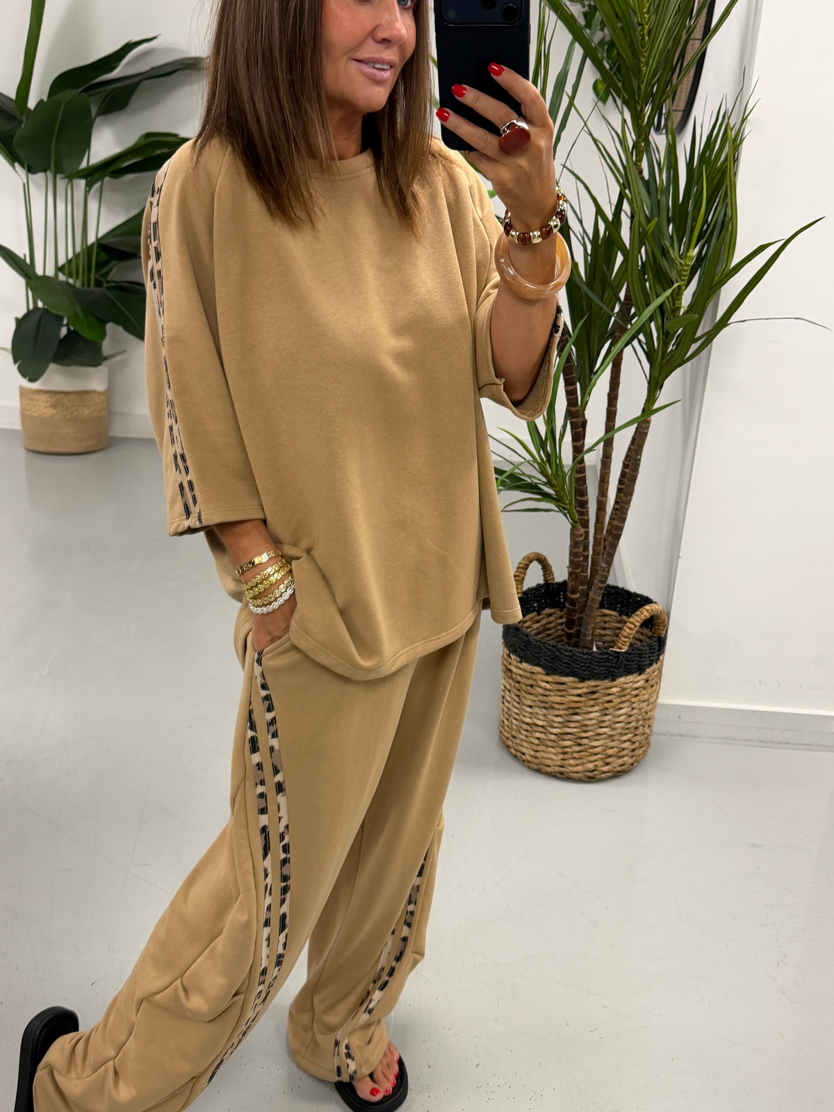 The Delux Jersey Leopard Print Trim Tracksuit - Camel