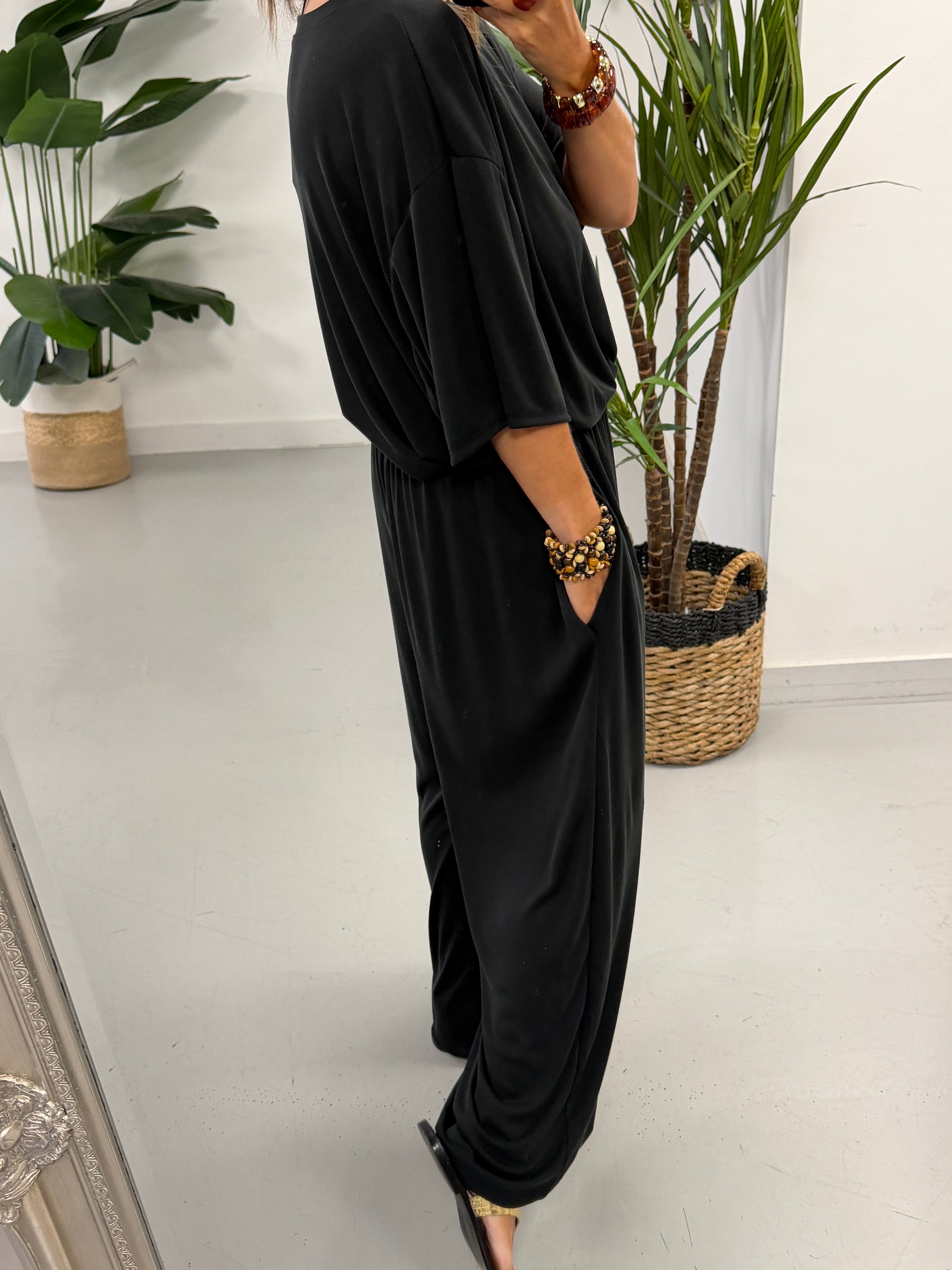 The Weekend Slouch Ribbed Co-Ord - Black