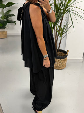 Crinkle Floaty Halter-neck Tunic - Black