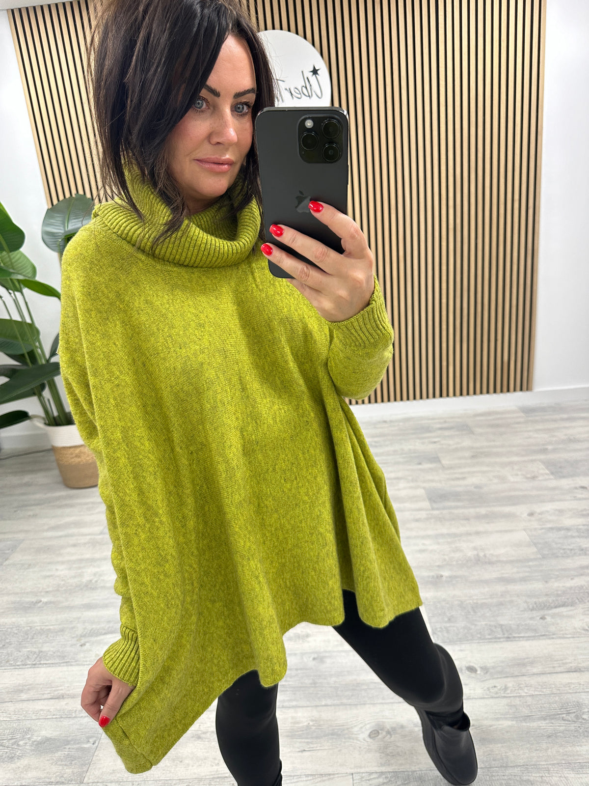 The Harrow Roll Neck - Apple Green