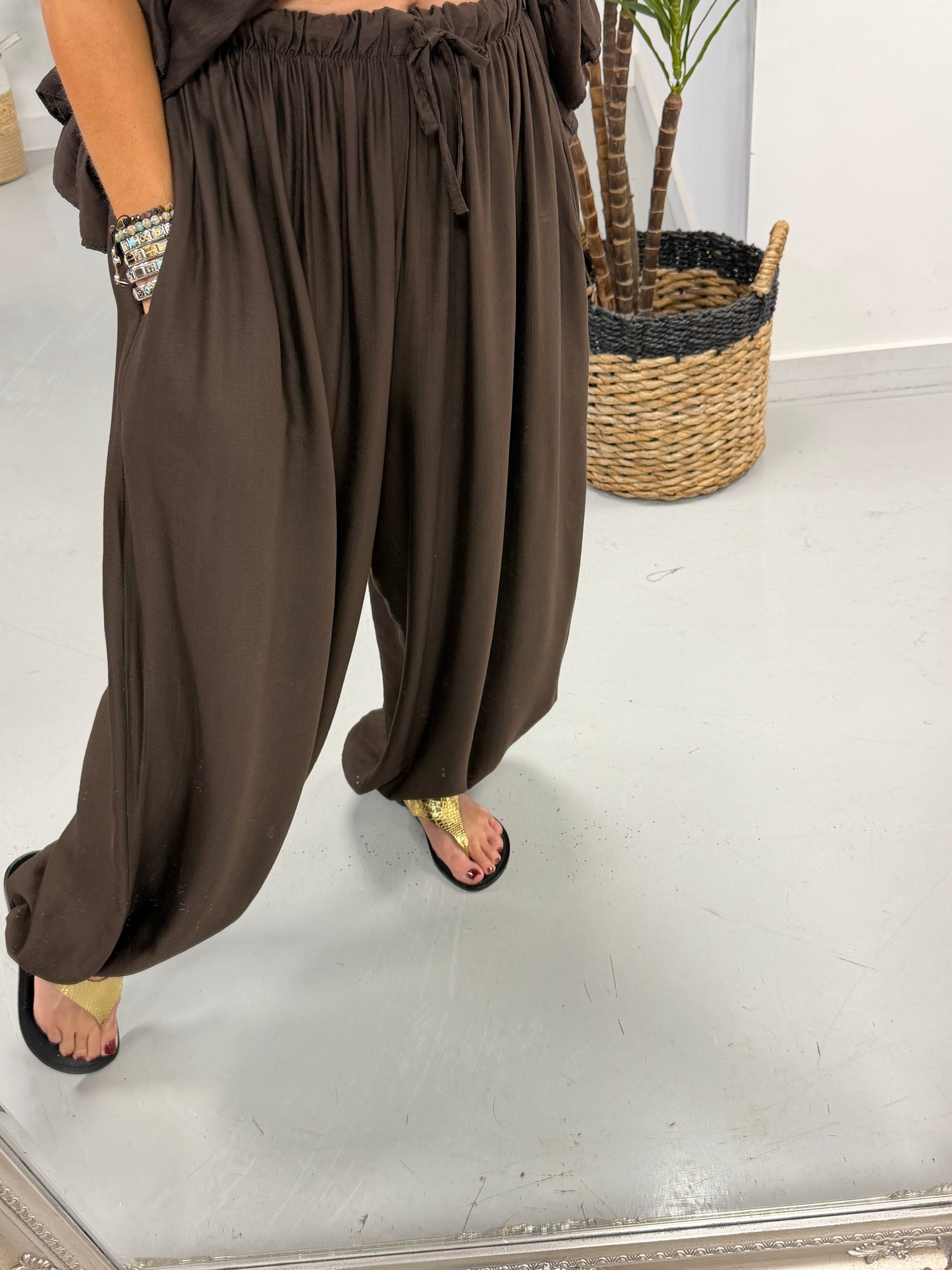The Bahia Balloon Trouser - Chocolate