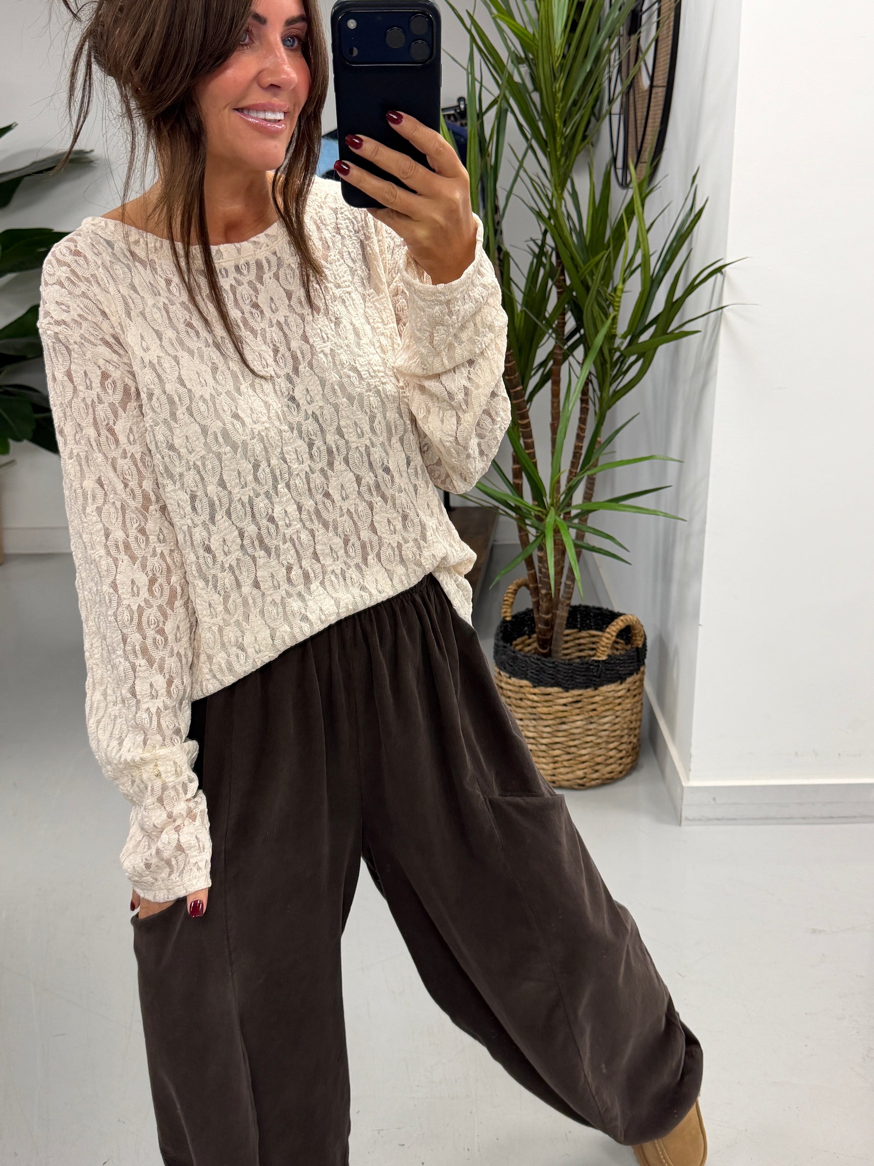 The Lace Mesh - Antique Cream  (Size 12-18)