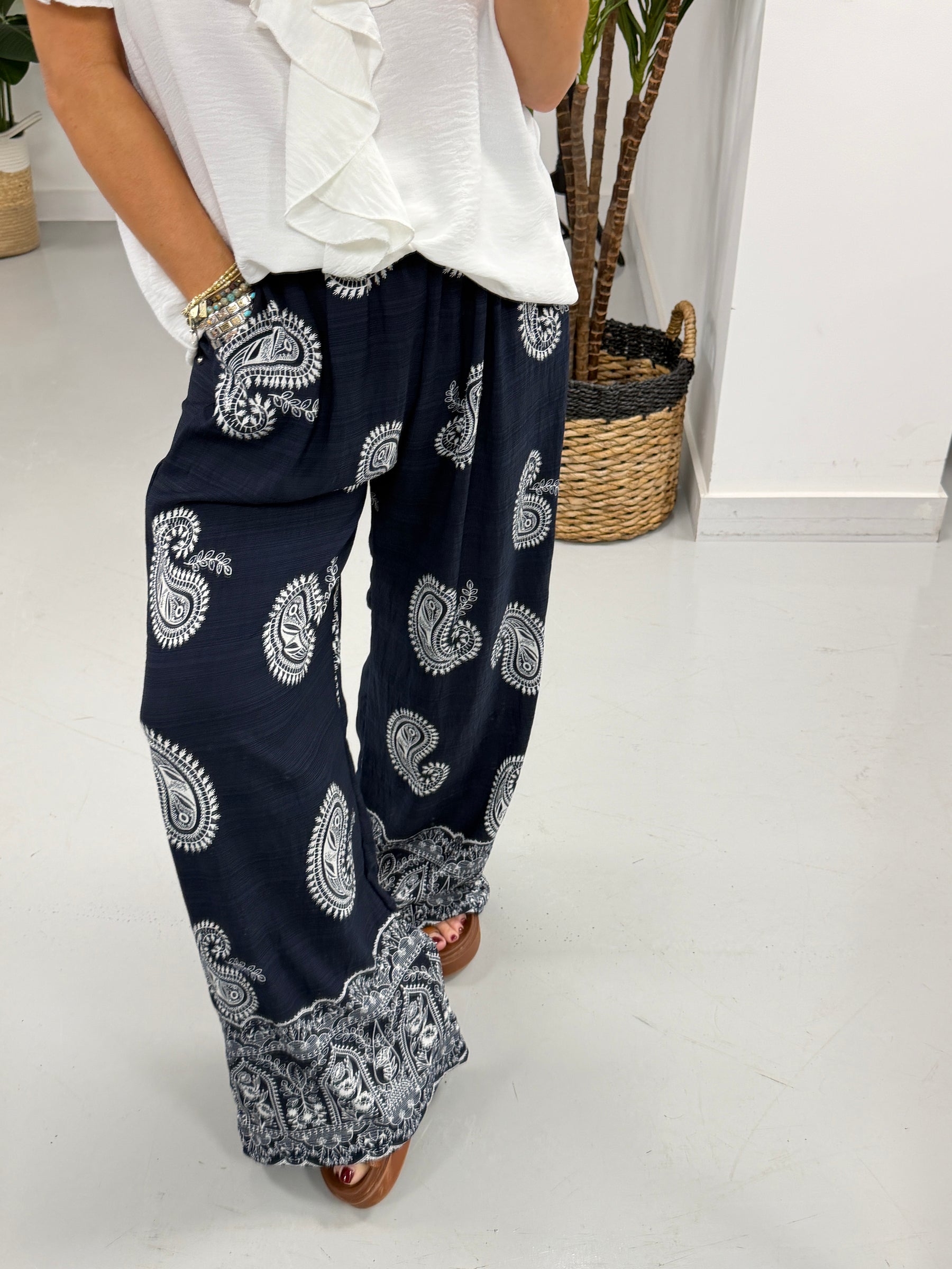 The Paisley Wide Leg Trouser - Navy