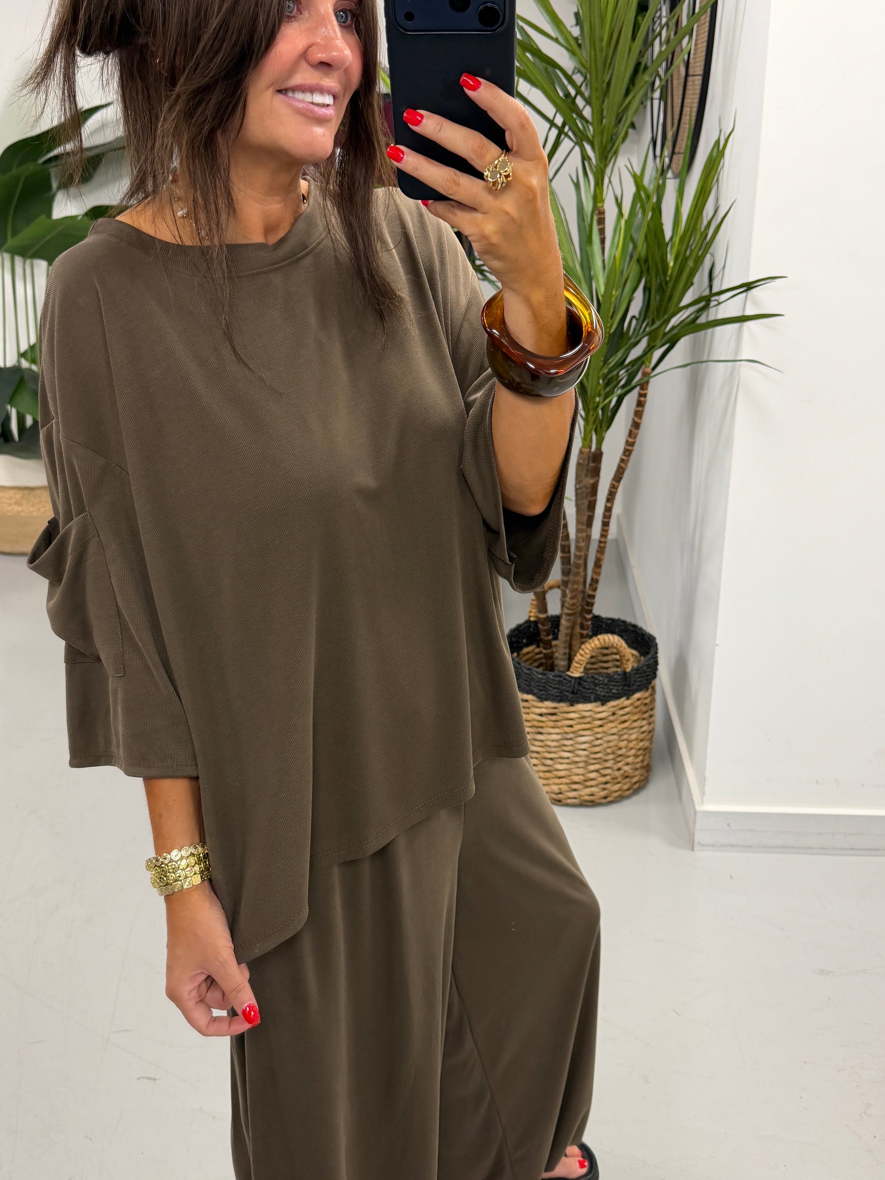 The UTB Weekend Slouch Co-Ord - Chocolate (Size 2)