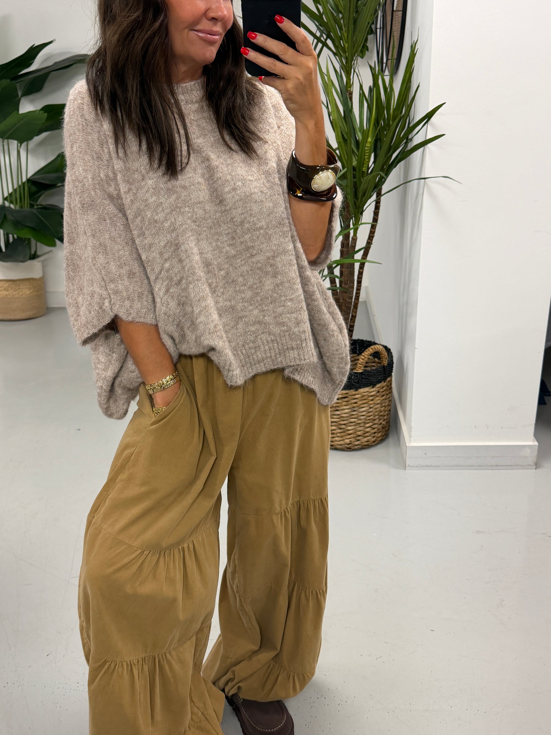 The Tiered Balloon Needlecord Trousers - Camel