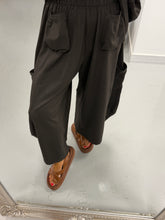 The Freestyle UTB Utility Barrel Joggers - Chocolate