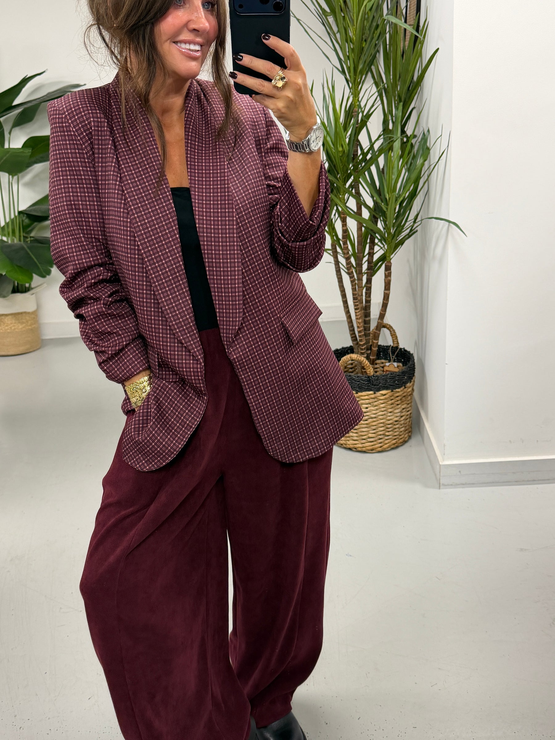 The Charleston Cord Pocket Barrel Trousers - Wine (Size 12-18)