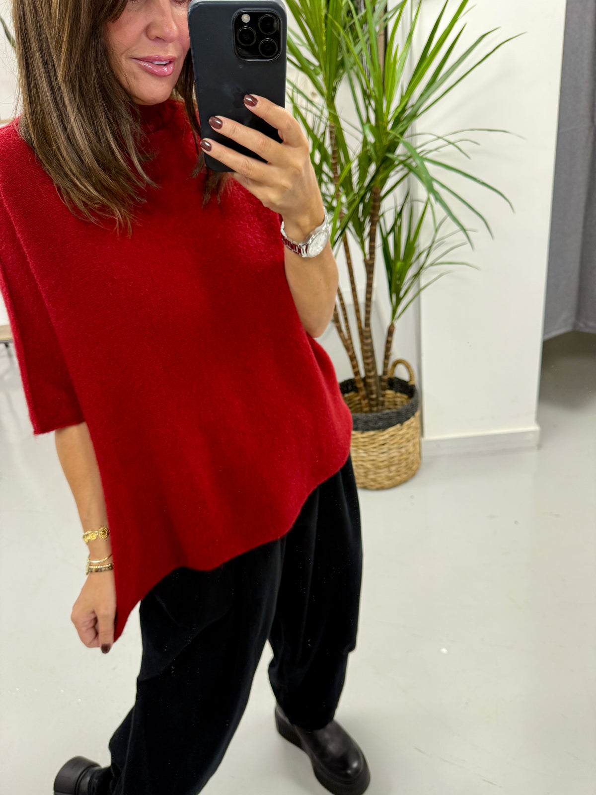 Oakley Crop Sleeve Knit - Wine