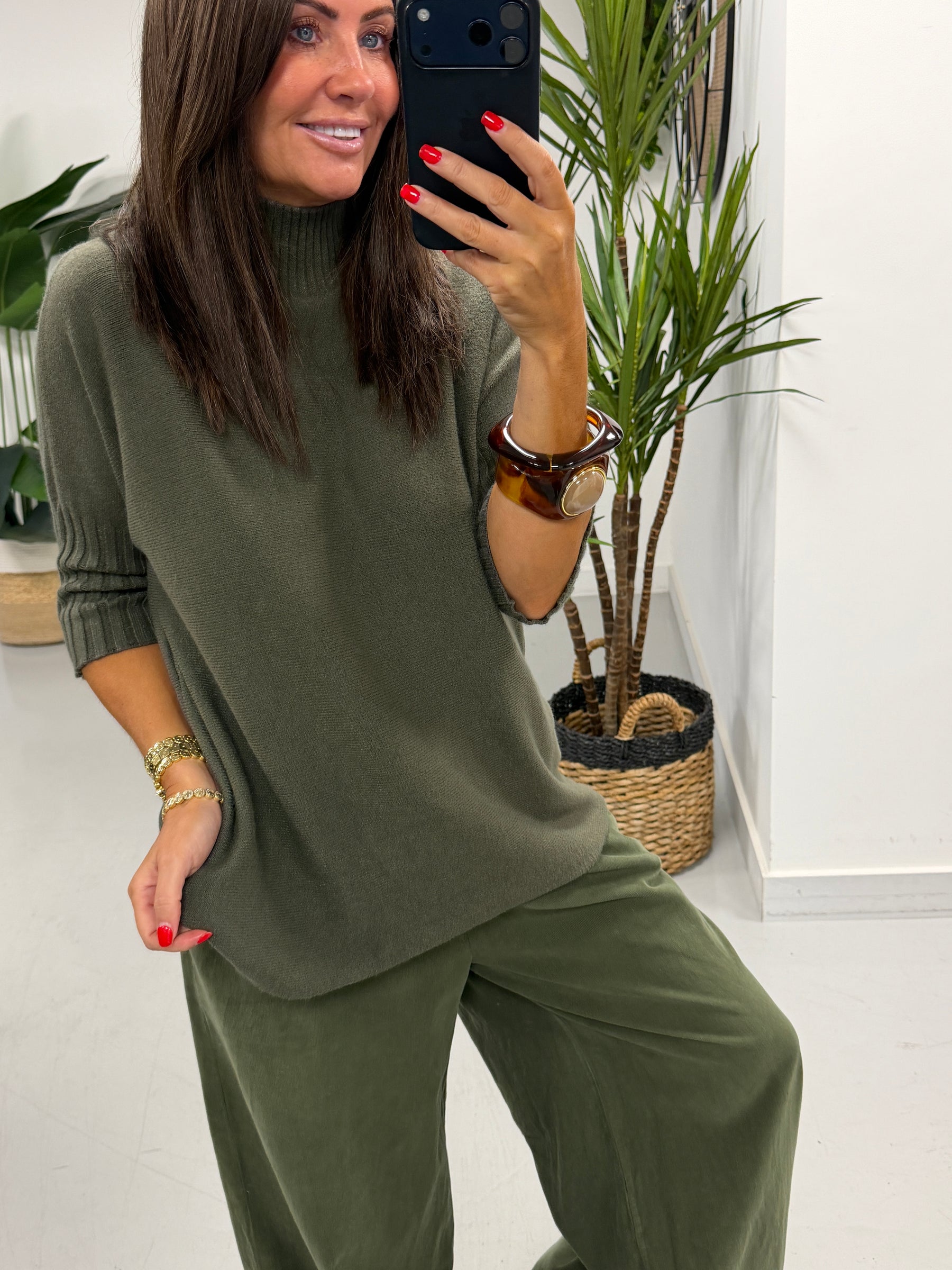 Crop Sleeve Knit - Green