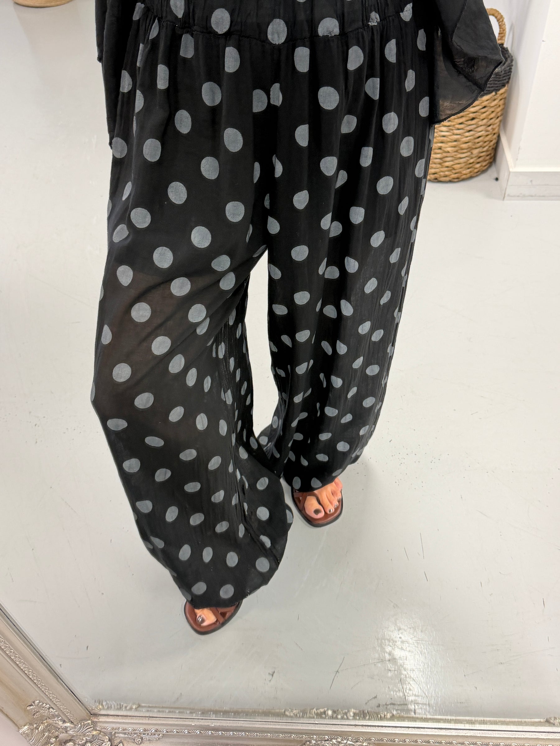 Polka Dot Balloon Pants - Black